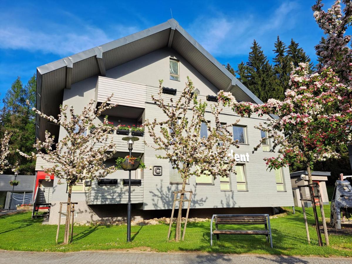 Wellness Apartment Josefina - Free Grotta Spa Wellness 하라포프 외부 사진